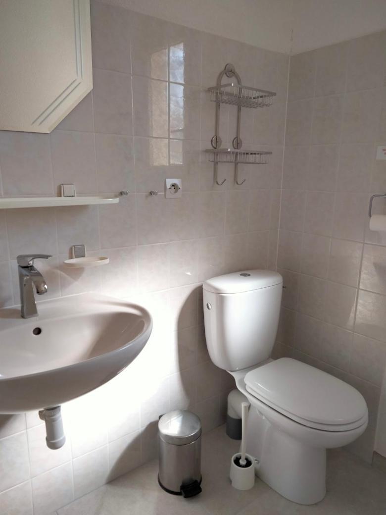 Maison 4 A 6 Pers Quartier Calme Tout Confort Эг-Морт Экстерьер фото